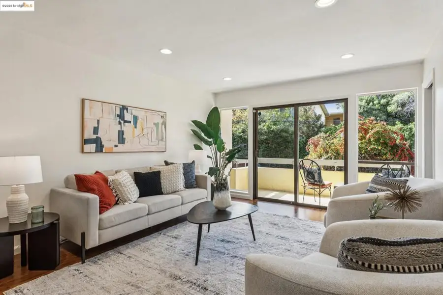 651 Oakland Ave #1E, Oakland, CA 94611 - Image #2