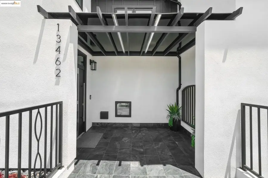 13462 Campus Drive, Oakland, CA 94619 - Image #3