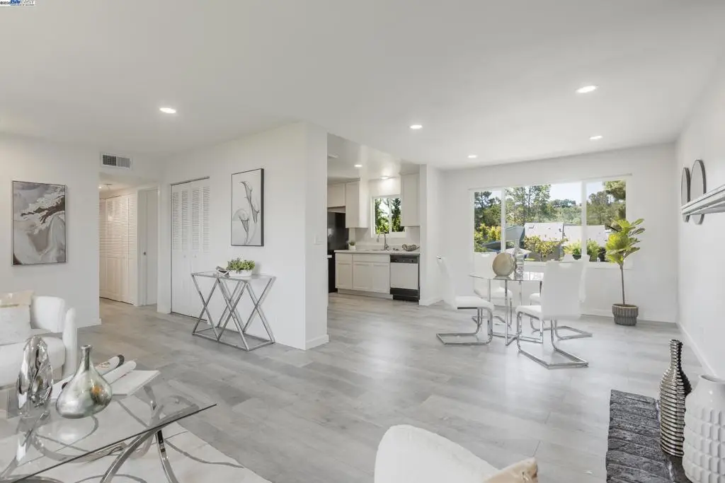 1965 Ascot Dr #6, Moraga, CA 94556 - #1