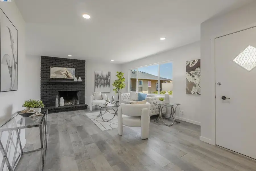 1965 Ascot Dr #6, Moraga, CA 94556 - #3