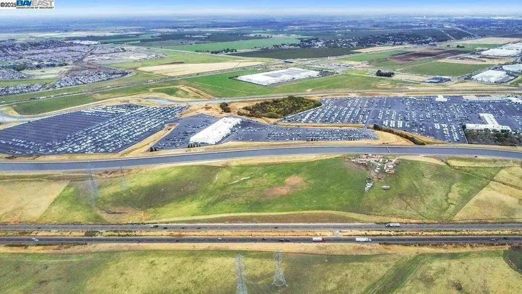 25559 S International Pkwy, Tracy, CA 95377 - Image #1