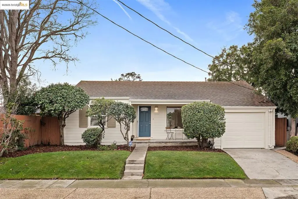 2362 Roosevelt Ave, Richmond, CA 94804 - Image #1