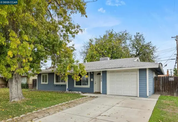 6824 Lumry St, North Highlands, CA 95660