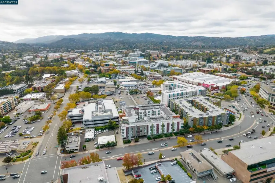 555 Ygnacio Valley Rd #204, Walnut Creek, CA 94596 - Image #2