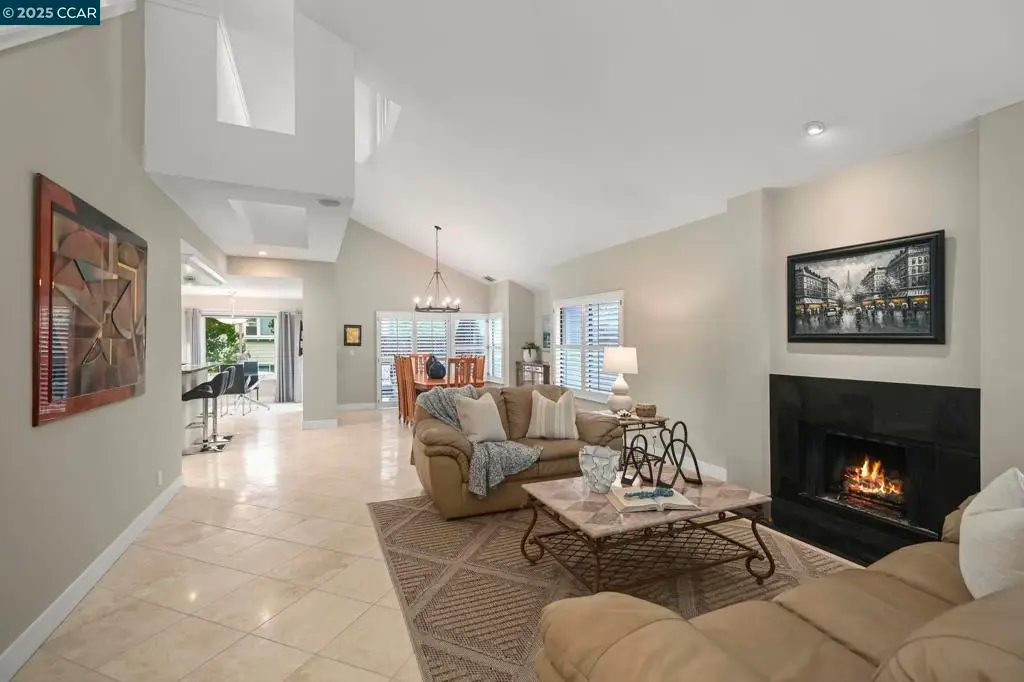 1637 Geary Rd, Walnut Creek, CA 94597 - Image #1