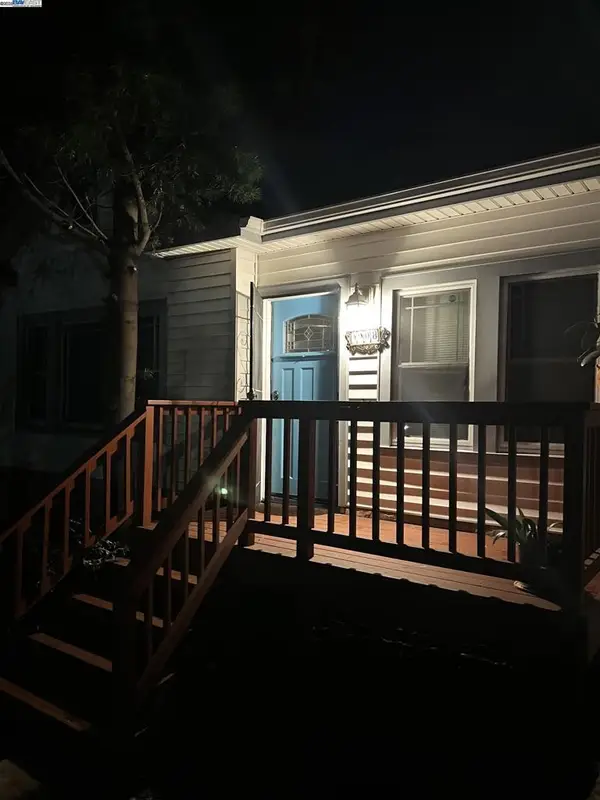 3908 Archmont Pl, Oakland, CA 94605