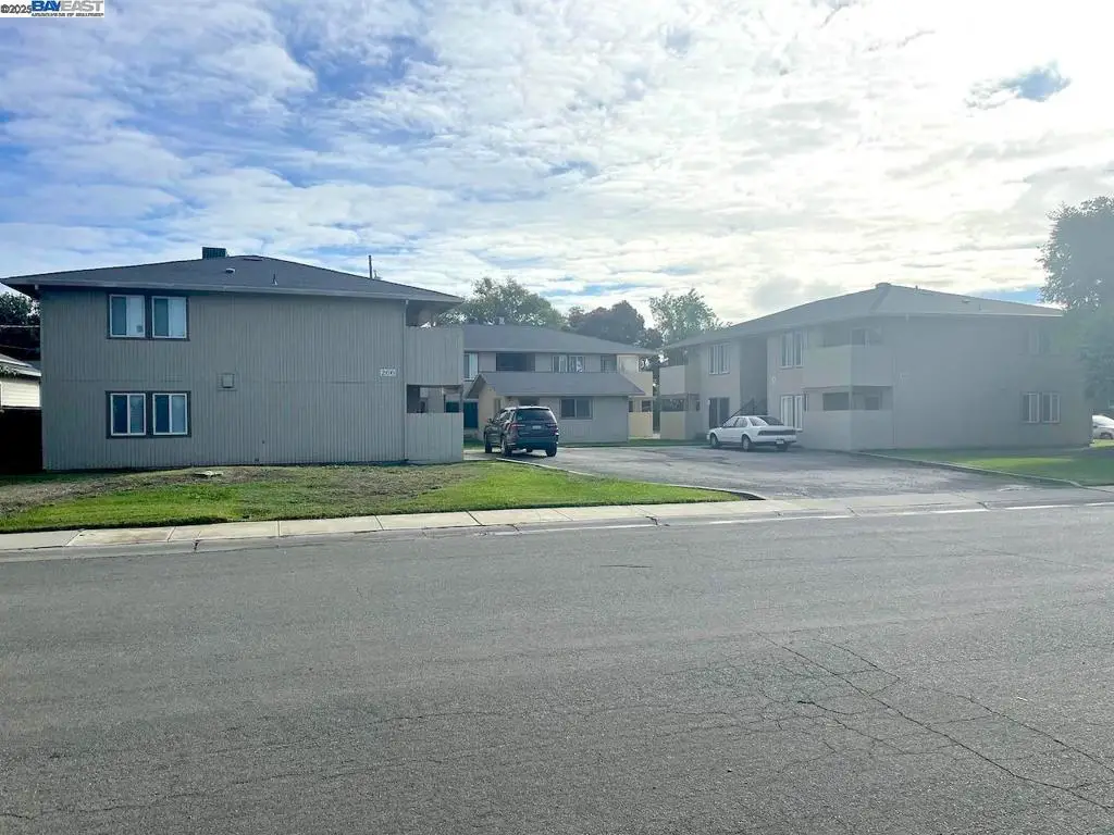 266 S Yolo St, Willows, CA 95988 - Image #1