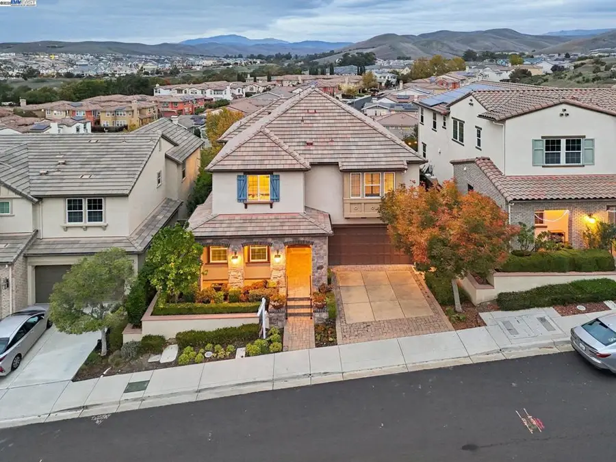 3885 Highpointe Ct, Dublin, CA 94568 - Image #3