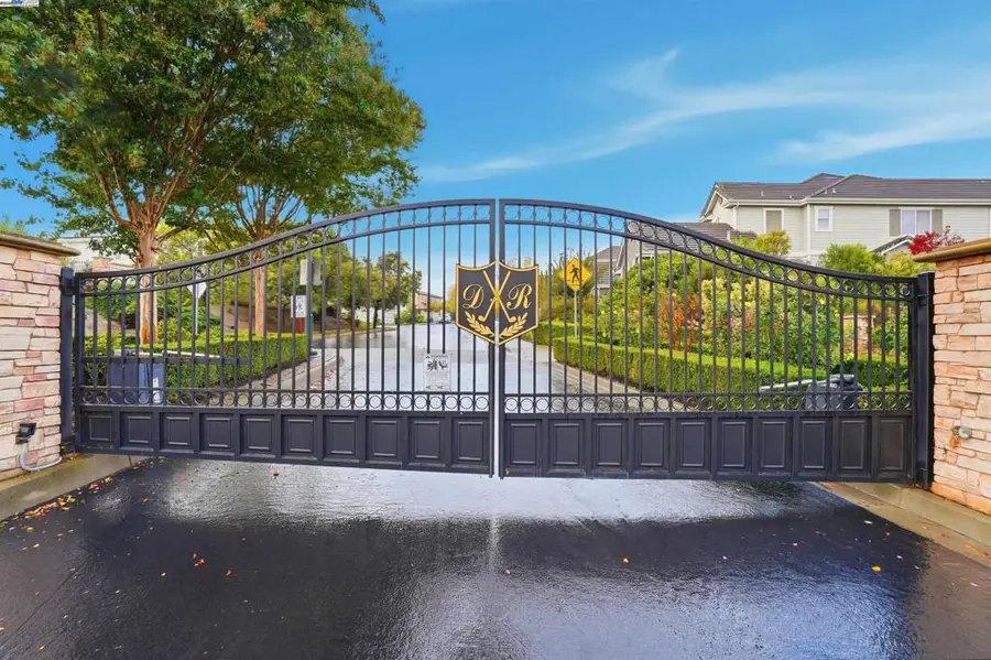 6010 Turnberry Dr, Dublin, CA 94568 - Image #2