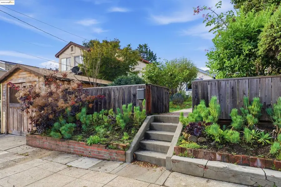 816 Madison St, Albany, CA 94706 - Image #2