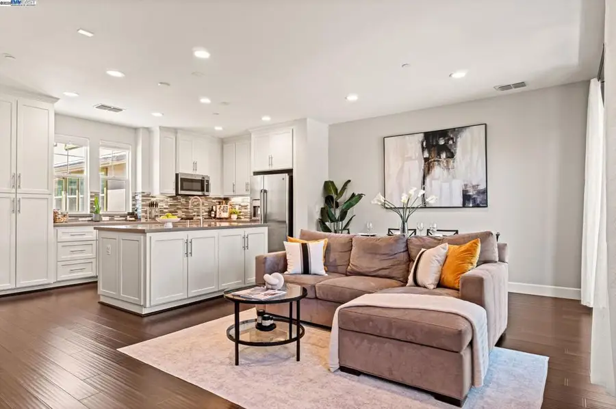 849 Tranquility Circle #3, Livermore, CA 94551 - Image #2