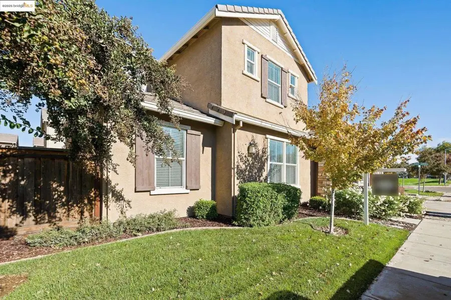 2249 Novi Dr, Riverbank, CA 95367 - Image #2