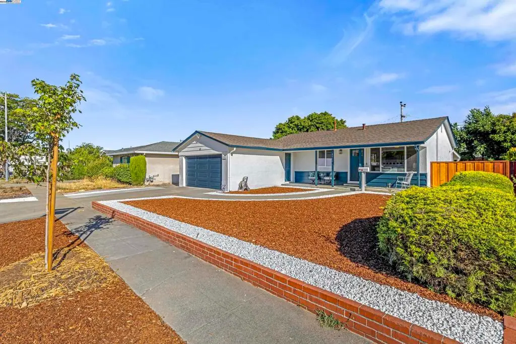 4564 Piper St, Fremont, CA 94538 - Image #1