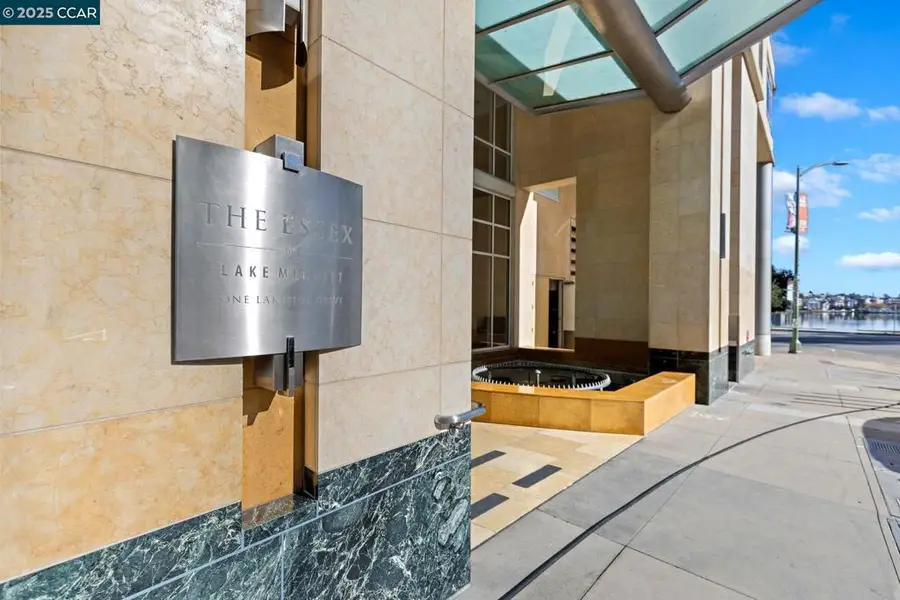 1 Lakeside Dr #1404, Oakland, CA 94612 - Image #3