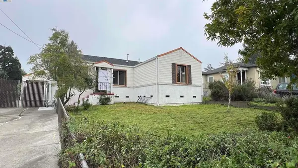 5152 Hilltop Dr, El Sobrante, CA 94803