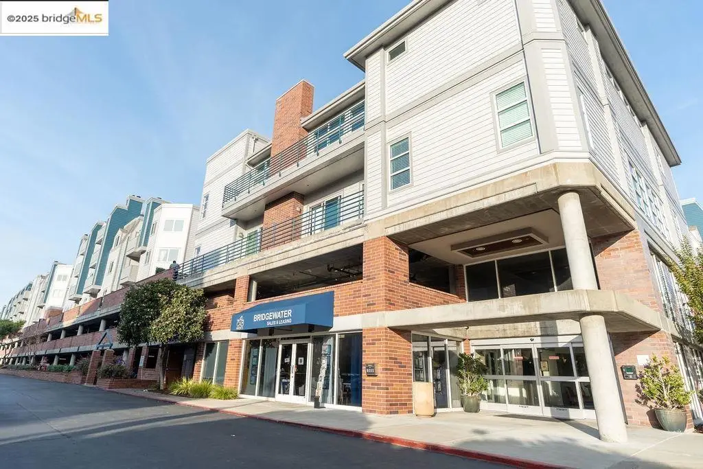 6400 Christie Ave #3213, Emeryville, CA 94608 - Image #1