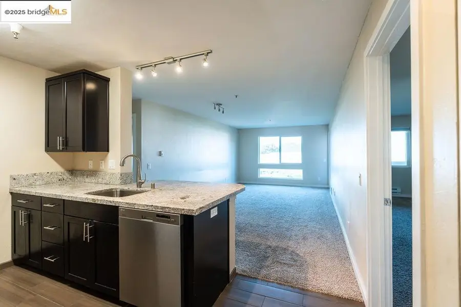 6400 Christie Ave #3213, Emeryville, CA 94608 - Image #3