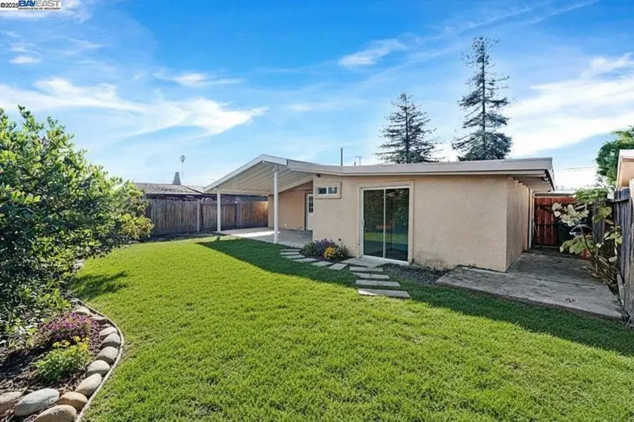 27946 Pompano Ave, Hayward, CA 94544 - Image #3