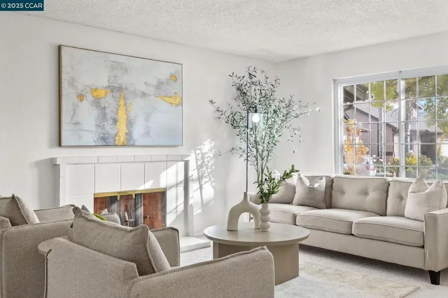 1340 Greenway Dr, Richmond, CA 94803 - Image #3