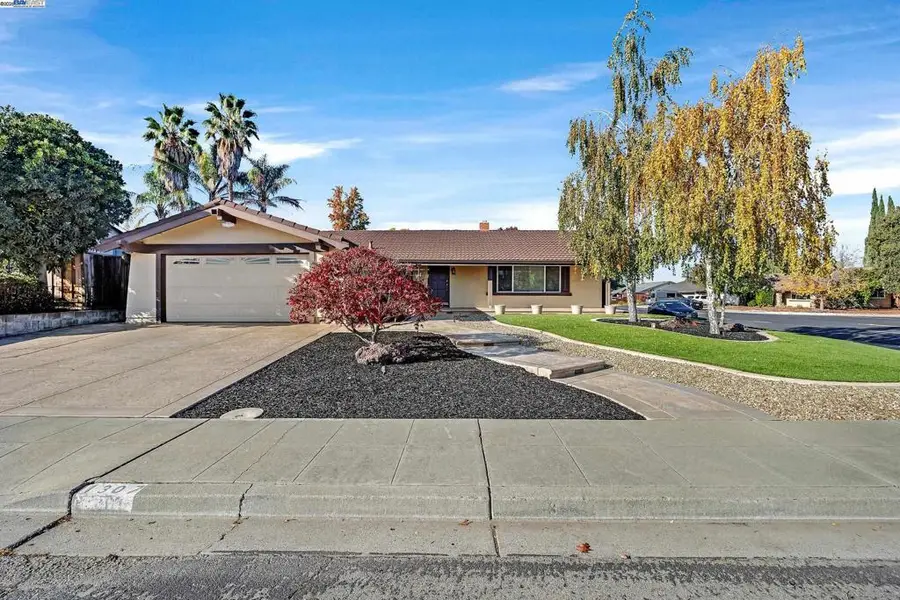 1307 Belfast Court, Livermore, CA 94550 - Image #2