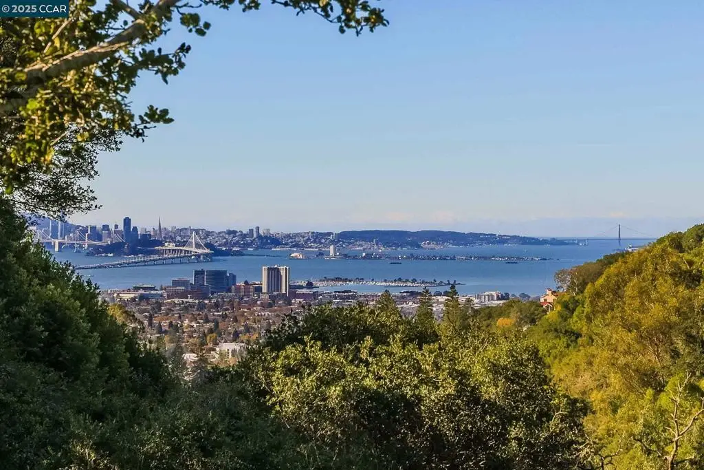 1383 Alvarado Rd, Berkeley, CA 94705 - Image #1