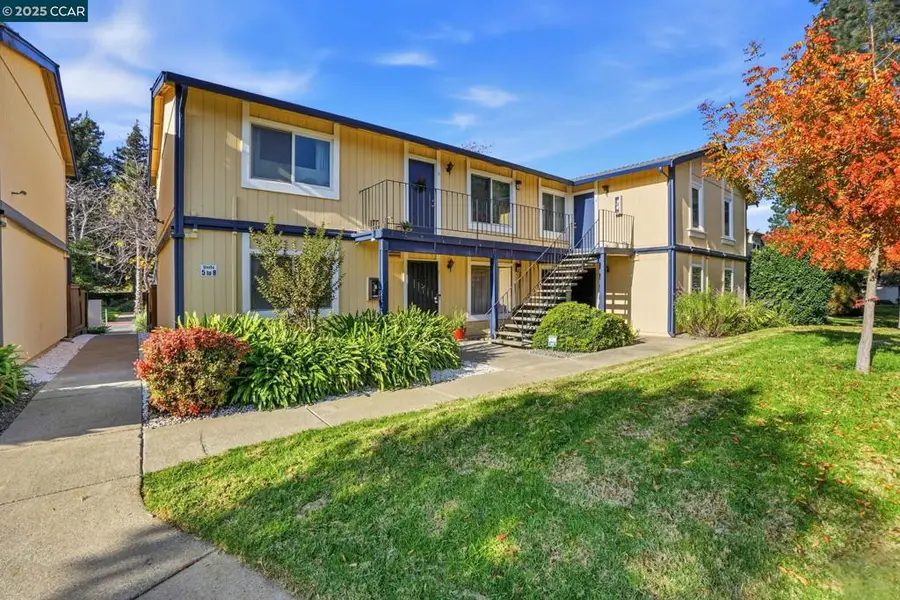 1520 Schenone Ct #7, Concord, CA 94521 - Image #2