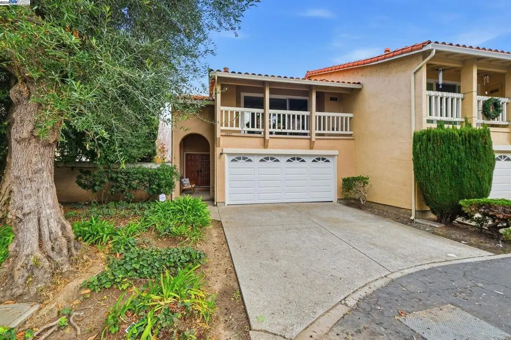 2327 Royal Ann Dr, Union City, CA 94587 - Image #1