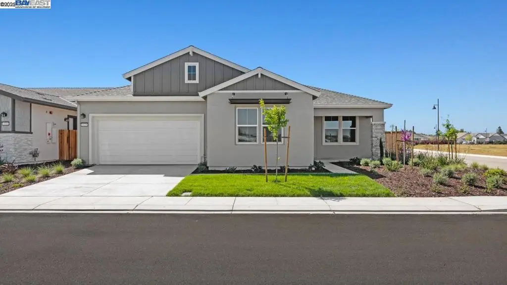 1368 Crescent Avenue, Manteca, CA 95336 - Image #1