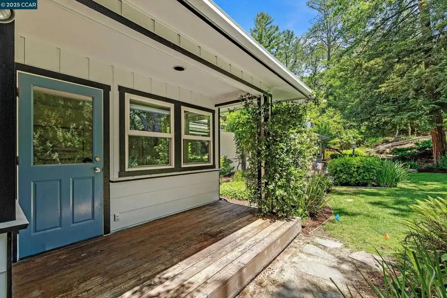 345 Shire Oaks Court, Lafayette, CA 94549 - Image #2