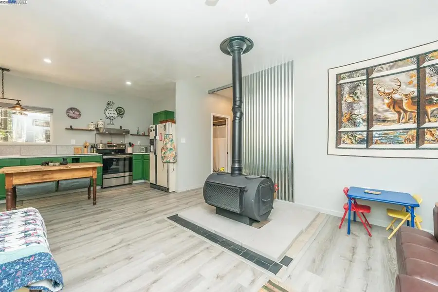 1371 Eagle Creek Loop Rd, Trinity Center, CA 96091 - Image #2