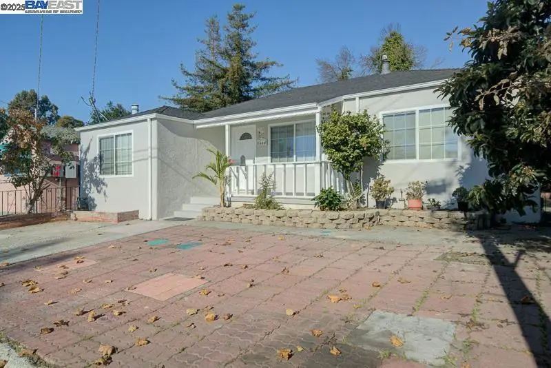1646 Brookside Dr, San Leandro, CA 94577 - Image #2