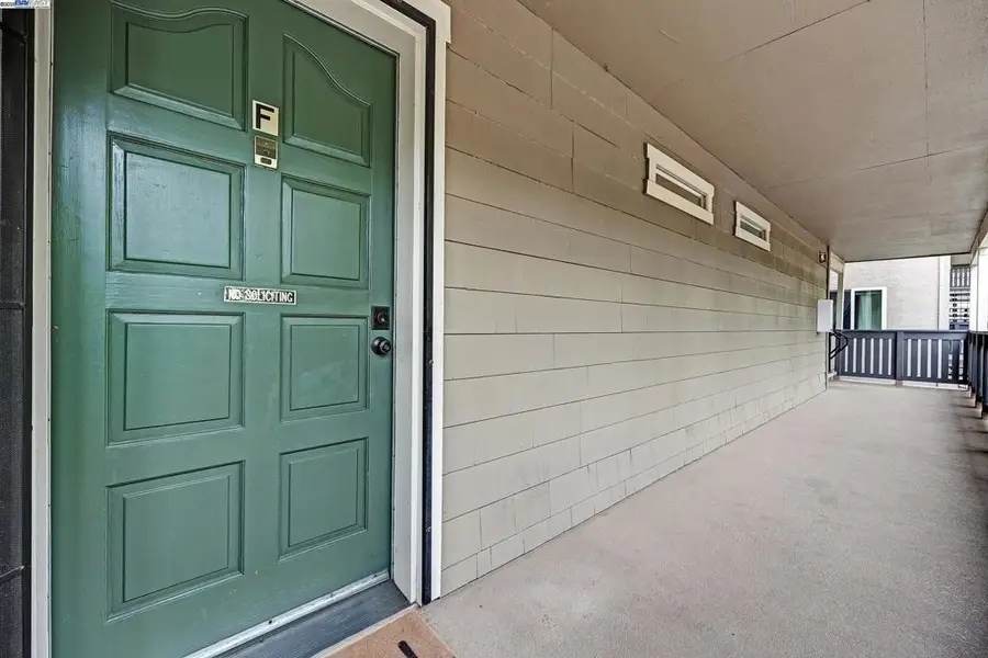 3845 Vineyard Ave #F, Pleasanton, CA 94566 - Image #2