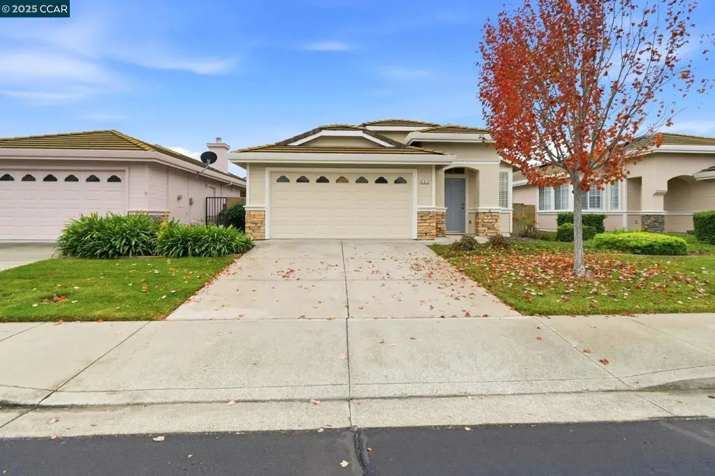443 Mandarin Cir, Vacaville, CA 95687 - Image #1