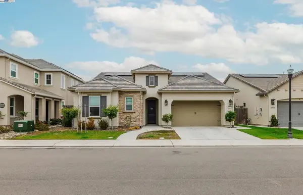 2929 Cammie Ln, Lodi, CA 95242