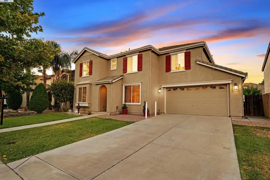 1419 Nubian St, Patterson, CA 95363 - Image #2