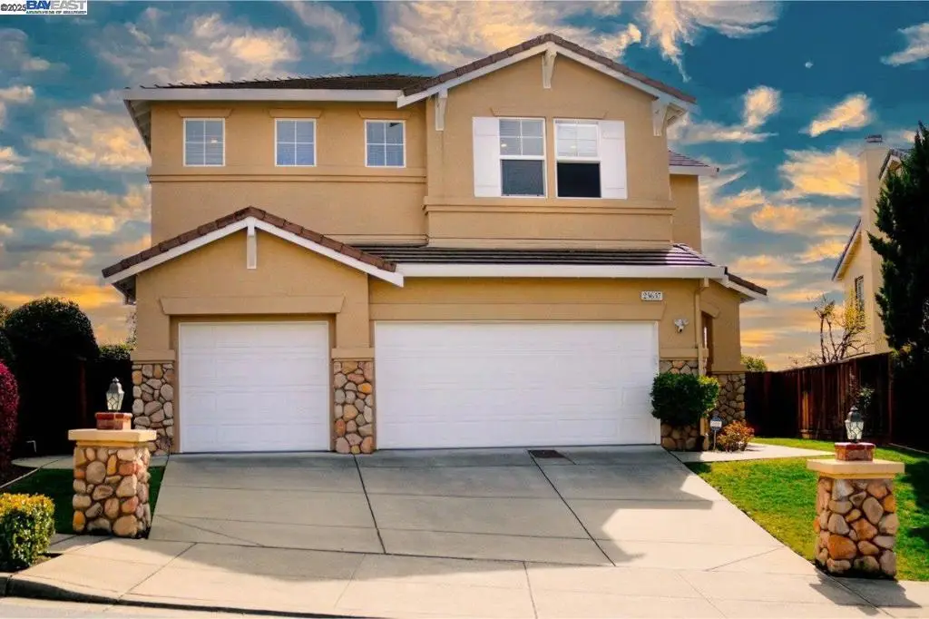 25657 Crestfield Dr, Castro Valley, CA 94552 - Image #1