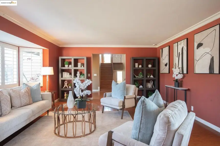 8071 Phaeton, Oakland, CA 94605 - Image #2