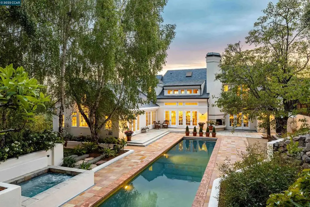 32 Vicente Rd, Berkeley, CA 94705 - Image #1