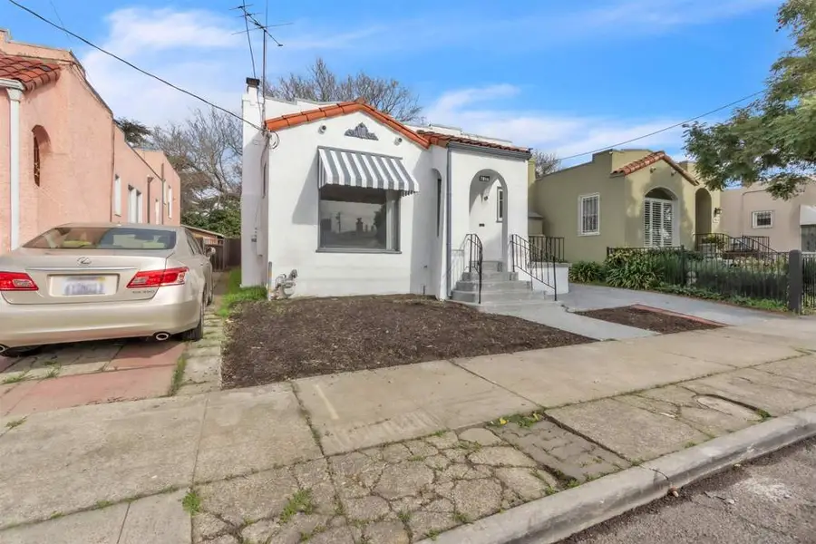 7818 7818 Arthur St, Oakland, CA 94605 - #3