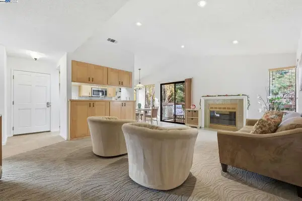 976 Huntington Ter, Fremont, CA 94536