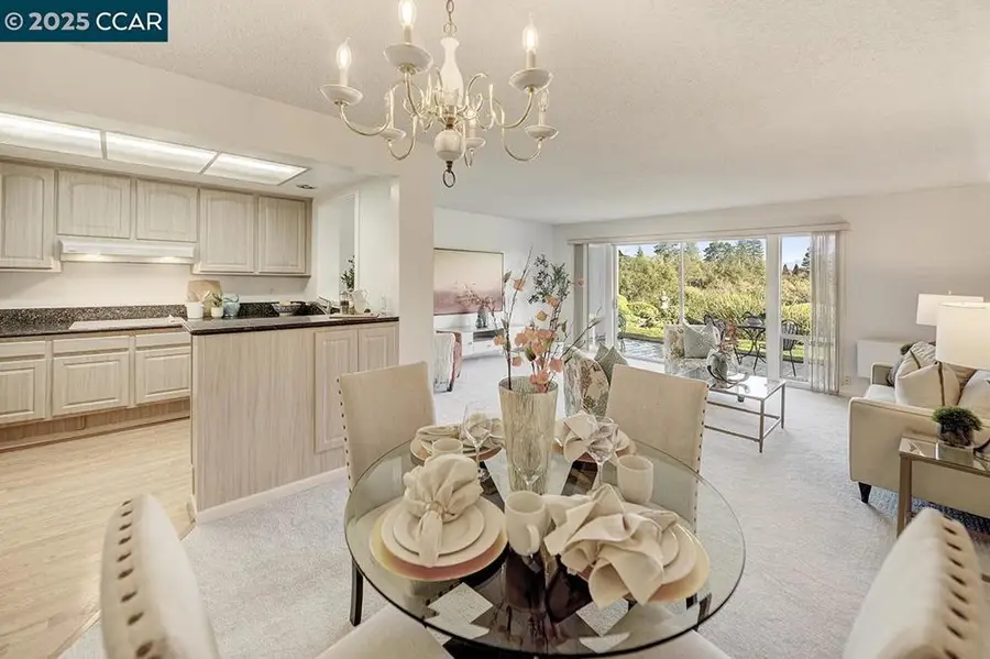 1429 Skycrest Dr #5, Walnut Creek, CA 94595 - Image #3