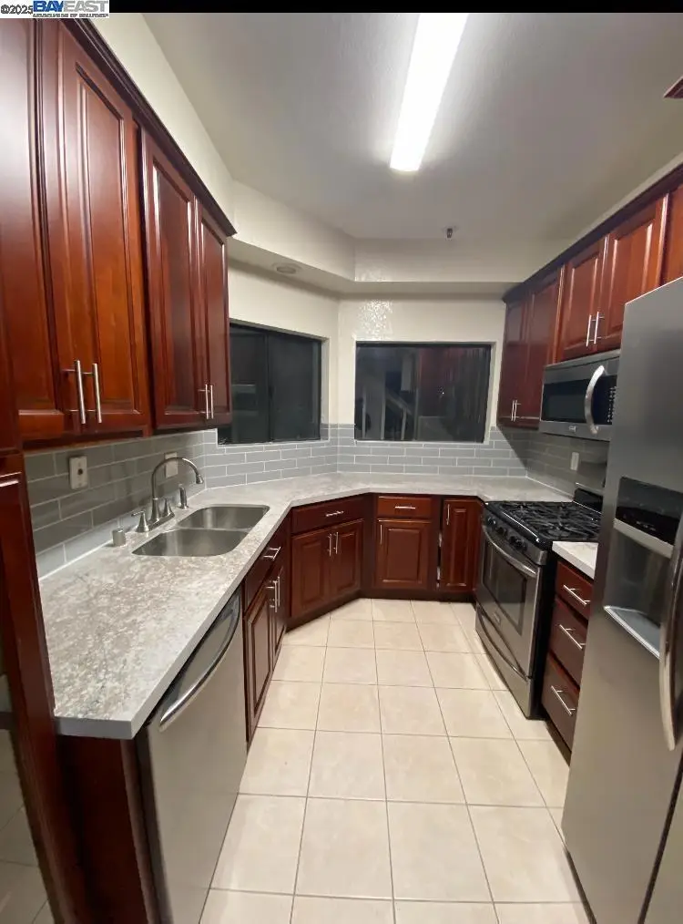 3402 Pinewood Ter #111, Fremont, CA 94536 - Image #3