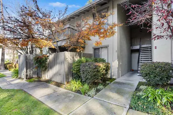 1241 Homestead Ave #224, Walnut Creek, CA 94596
