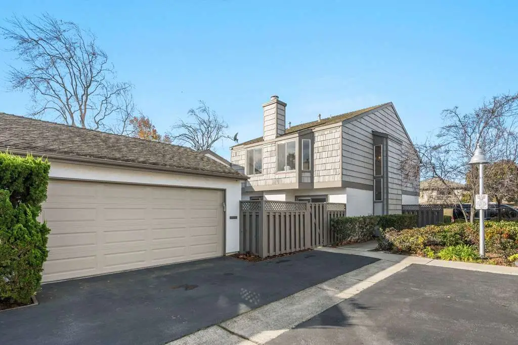 842 Erickson Ln, Foster City, CA 94404 - Image #1