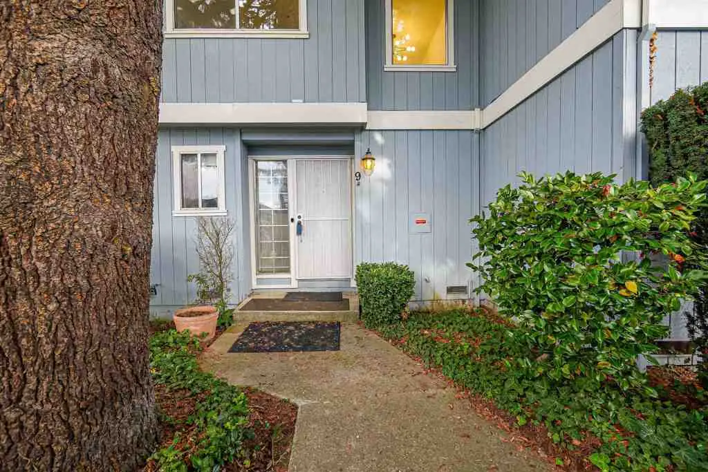 20115 Redwood Rd #9, Castro Valley, CA 94546 - Image #1