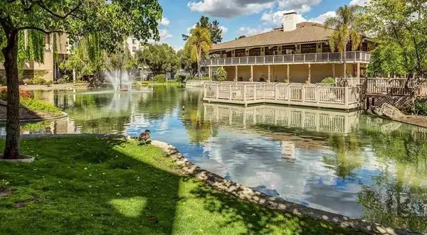 300 300 N Civic Drive #402, Walnut Creek, CA 94596