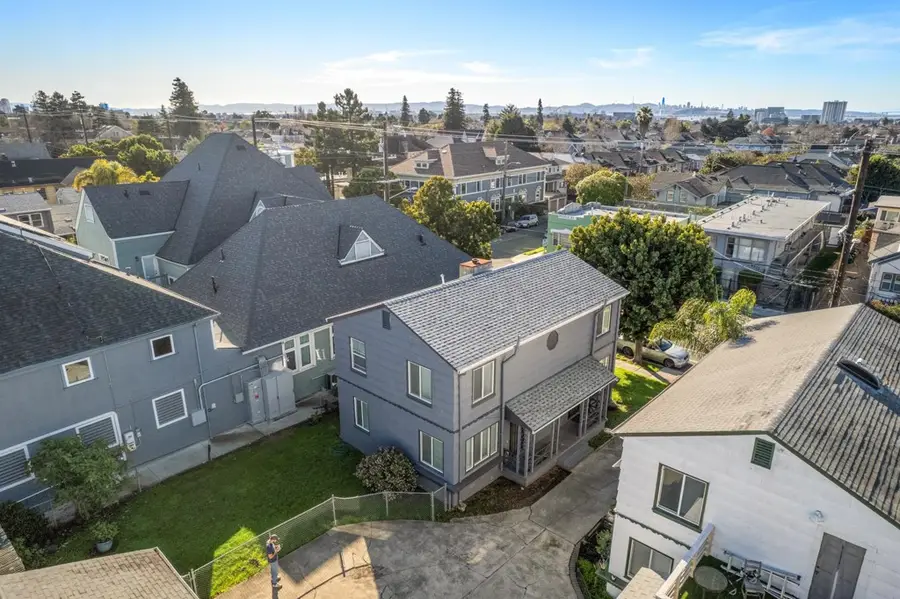 6320 6320 Shattuck Ave, Oakland, CA 94609 - #2