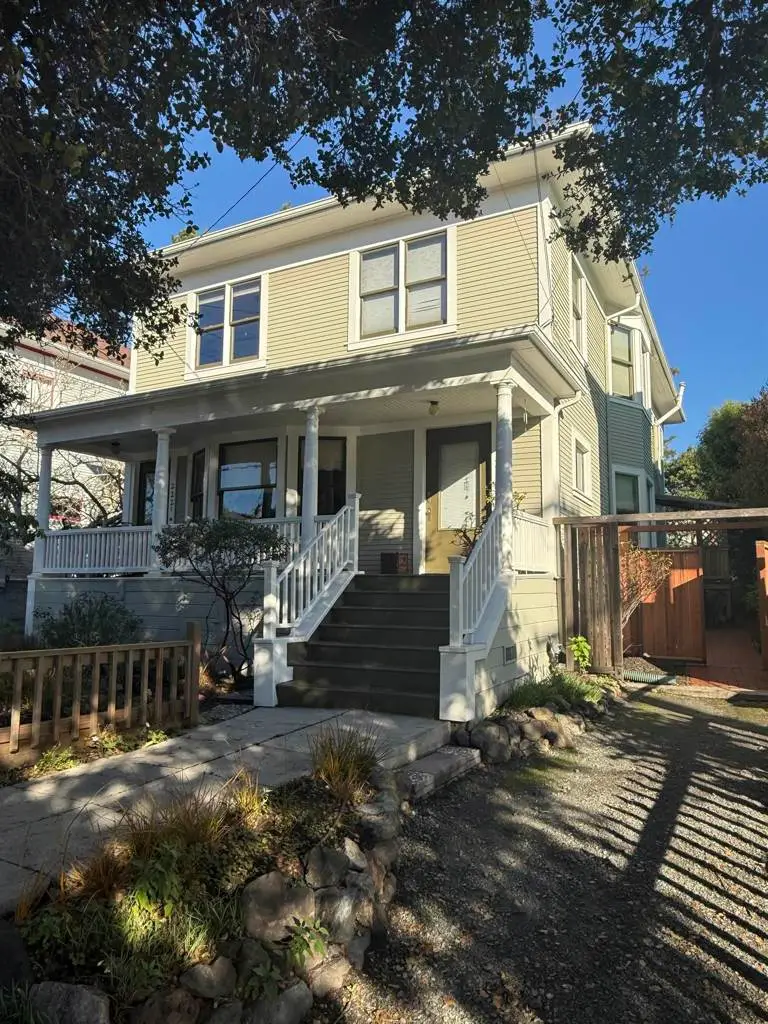 2221 Mcgee Ave, Berkeley, CA 94703 - Image #1