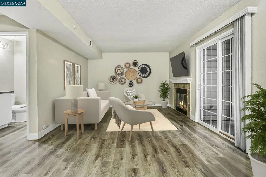 485 Canyon Oaks Dr #J, Oakland, CA 94605 - #1