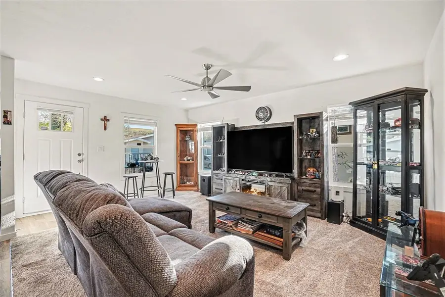 16711 Marsh Creek Rd, Clayton, CA 94517 - #2